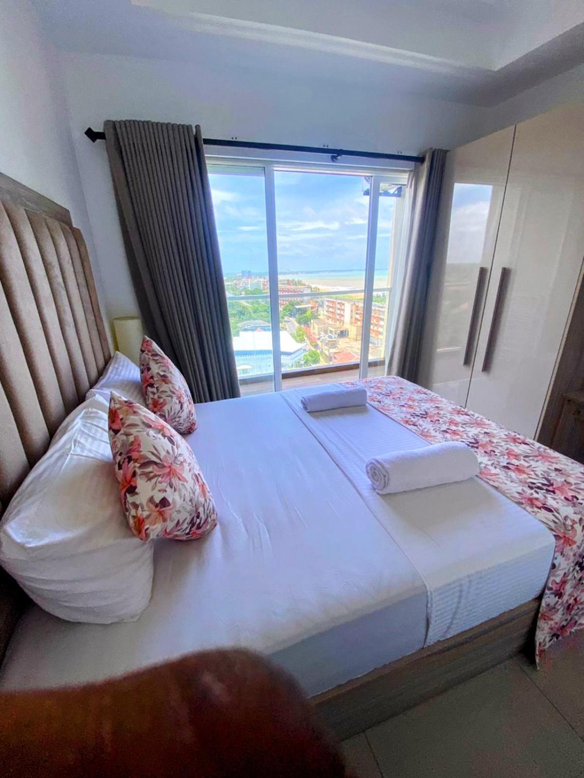 Negombo Ocean Breeze - Bliss On The Beach Luxury Apartments By Serendib Vacation Extérieur photo
